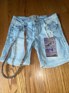 Light Blue Denim Women's Shorts with Studded Belt